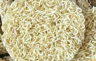 Qinhuangdao Dongyang Food Co., Ltd. : Comment sélectionner des blocs de nouilles instantanées de haute qualité ?